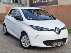 Branco Usado 2019 Renault Zoe Life Citadino | € 12.900 (Preço justo)