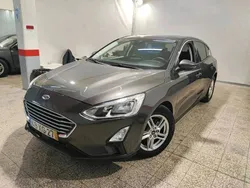 Cinza Usado 2019 Ford Focus Business Edition | € 14.600 (Bom preço)