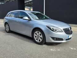 Cinzento Usado 2013 Opel Insignia Cosmo Carrinha | € 8.900 (Preço justo)