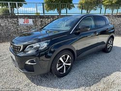Preto Usado 2017 Peugeot 3008 Style SUV | € 17.950 (Preço justo)