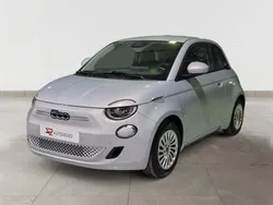 Azul Novo 2024 Fiat 500e | € 27.490 (Preço justo)