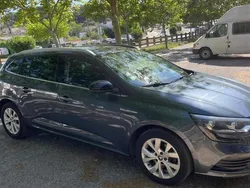 Cinzento Usado 2019 Renault Mégane GrandTour Carrinha | € 12.300 (Preço justo)