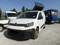 Branco Usado 2020 Citroën Berlingo Monovolume | € 13.750 (Preço justo)
