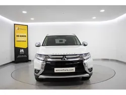 Branco Usado 2016 Mitsubishi Outlander Instyle SUV | € 19.980 (Preço justo)