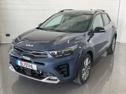 Azul Usado 2024 Kia Stonic GT-Line SUV | € 23.900 (Preço justo)