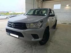 Cinza escuro Usado 2018 Toyota HiLux Pickup | € 31.500 (Preço justo)