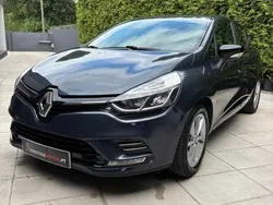 Cinzento Usado 2016 Renault Clio IV LIMITED | € 10.400 (Preço justo)