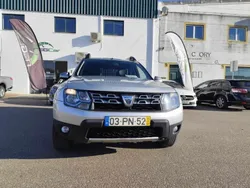 Cinzento Usado 2015 Dacia Duster SUV | € 13.990 (Preço elevado)