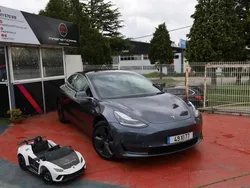 Cinzento Usado 2019 Tesla Model 3 Long Range Sedan | € 24.750 (Bom preço)