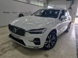Branco Usado 2022 Volvo XC60 Inscription SUV | € 46.700 (Preço justo)