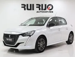 Branco Usado 2022 Peugeot 208 Active Citadino | € 14.900 (Preço justo)