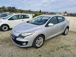 Cinza Usado 2013 Renault Mégane III | € 7.900