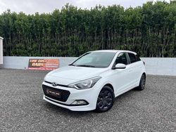 Branco Usado 2017 Hyundai i20 | € 4.990