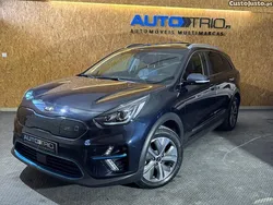 Azul Usado 2019 Kia e-Niro SUV | € 18.900 (Preço elevado)