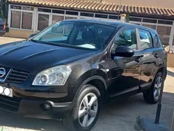 Preto Usado 2008 Nissan Qashqai Tekna SUV | € 7.950 (Preço justo)