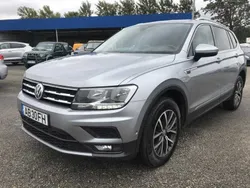 Cinzento Usado 2020 VW Tiguan Highline SUV | € 23.800 (Caro)