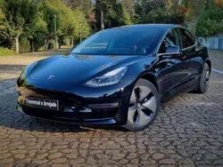 Preto Usado 2019 Tesla Model 3 Sedan | € 26.750 (Caro)