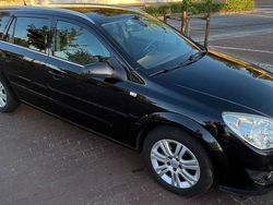 Usado 2008 Opel Astra Cosmo Sedan | € 5.000 (Preço elevado)