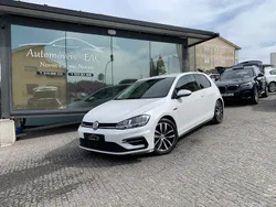 Branco Usado 2017 VW Golf VII R-line Citadino | € 18.999 (Preço justo)