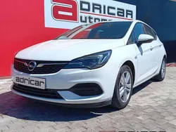 Branco Usado 2020 Opel Astra GS Line Citadino | € 12.500 (Preço justo)