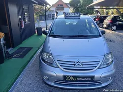 Cinza Usado 2002 Citroën C3 Citadino | € 3.250 (Bom preço)