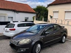 Usado 2008 Fiat Linea Sedan | € 2.600