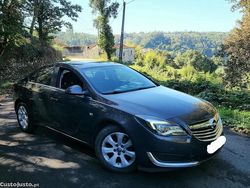 Cinza Usado 2015 Opel Insignia Executive | € 6.950