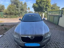 Usado 2010 Skoda Superb Carrinha | € 8.000