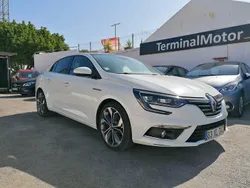 Branco Usado 2019 Renault Mégane IV Sedan | € 20.950
