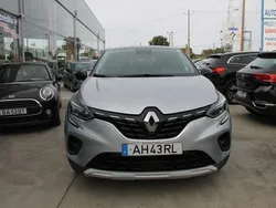 Cinzento Usado 2021 Renault Captur SUV | € 17.000 (Preço justo)