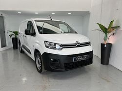 Branco Usado 2024 Citroën Berlingo Sedan | € 19.990 (Preço elevado)