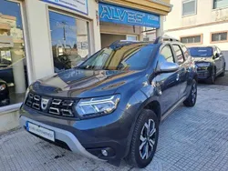 Cinza Usado 2022 Dacia Duster Prestige SUV | € 20.980 (Preço justo)