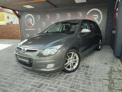 Cinzento Usado 2009 Hyundai i30 Style | € 10.500 (Caro)