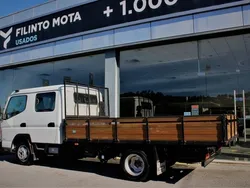 Branco Usado 2020 Mitsubishi Canter Sedan | € 35.490 (Bom preço)