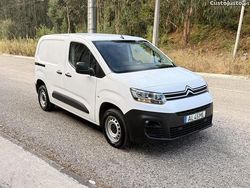 Branco Usado 2021 Citroën Berlingo Monovolume | € 12.200 (Preço justo)