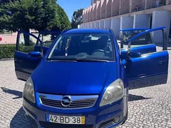 Usado 2006 Opel Zafira Monovolume | € 4.750