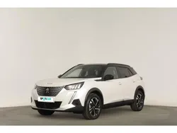 Branco Usado 2023 Peugeot e-2008 GT SUV | € 28.990 (Preço elevado)