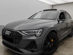 Cinza Usado 2021 Audi e-tron S-Line SUV | € 39.990 (Bom preço)