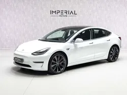 Branco Usado 2019 Tesla Model 3 Performance Sedan | € 29.959 (Preço justo)