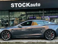 Antracite Usado 2019 Tesla Model S Sedan | € 54.500