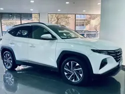 Branco Usado 2023 Hyundai Tucson Premium SUV | € 29.900 (Preço justo)