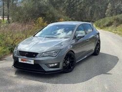 Cinzento Usado 2016 Seat Leon Carrinha | € 19.900 (Preço elevado)