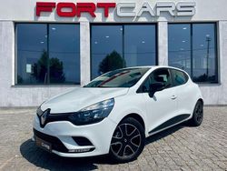 Branco Usado 2017 Renault Clio IV | € 9.990 (Preço elevado)