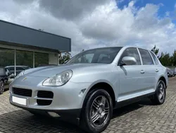 Cinzento Usado 2004 Porsche Cayenne SUV | € 19.990 (Bom preço)