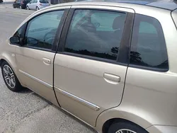 Usado 2005 Lancia Musa Monovolume | € 2.500