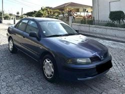 Usado 2001 Mitsubishi Carisma Top | € 1.300