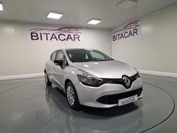 Cinzento Usado 2015 Renault Clio IV Komfort | € 11.950 (Preço elevado)
