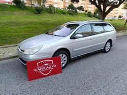 Cinzento Usado 2005 Citroën C5 Exclusive Sedan | € 4.999 (Bom preço)