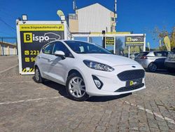 Branco Usado 2019 Ford Fiesta Business Edition Citadino | € 12.997 (Preço justo)