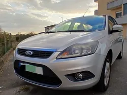 Usado 2010 Ford Focus Sedan | € 5.999 (Preço justo)